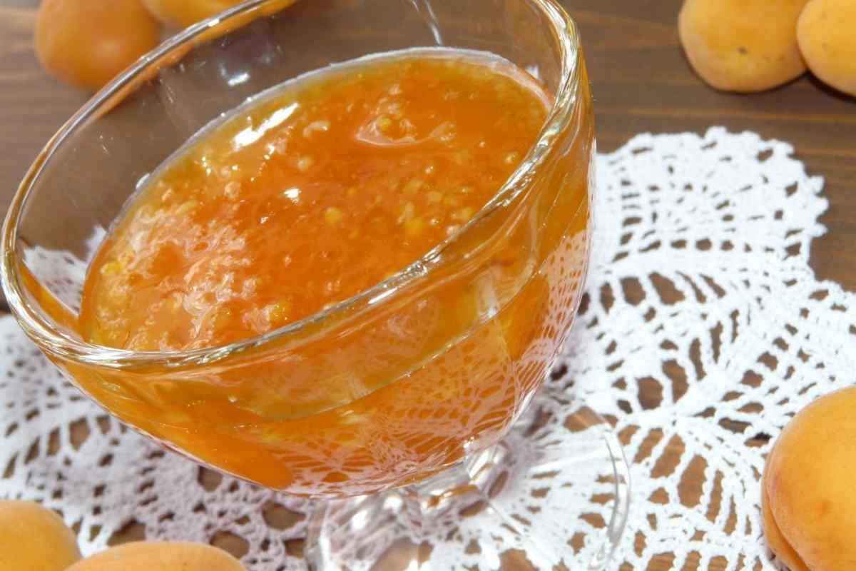 Як приготувати абрикосове варення з лимоном