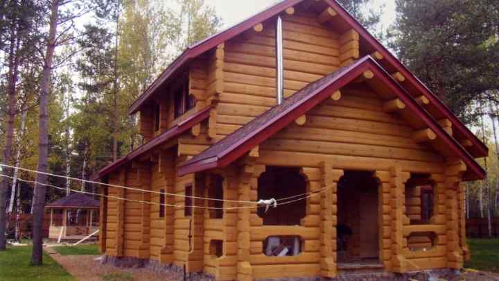 Як перебудувати дерев 'яний будинок