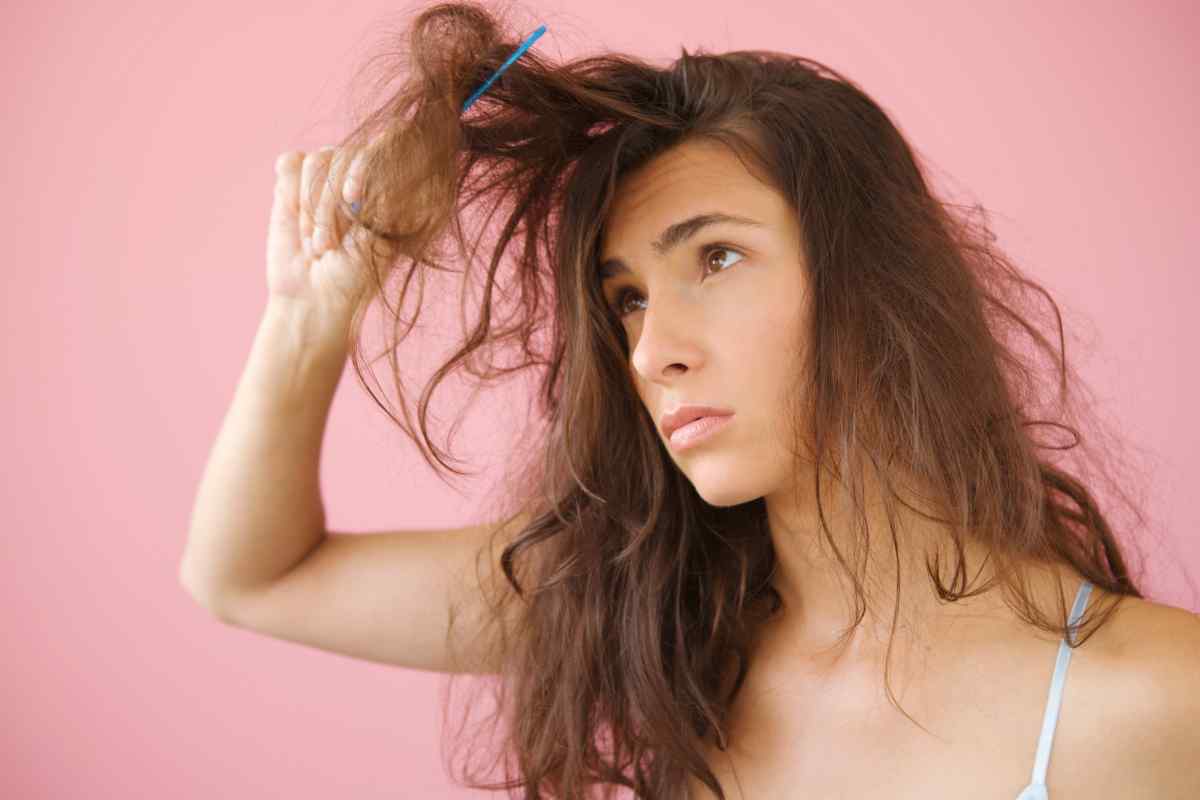 Як вилікувати сухе і ламке волосся