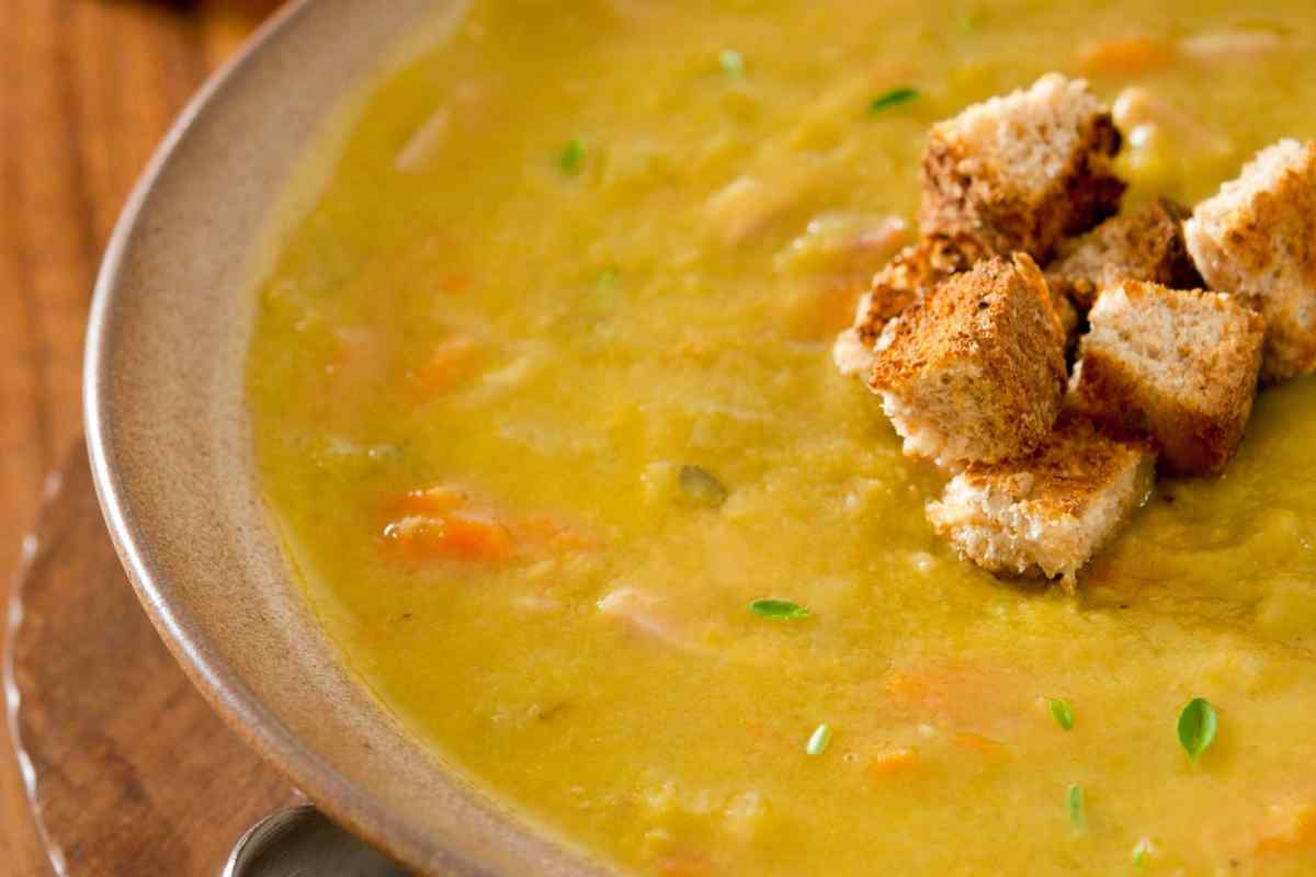 Як правильно варити гороховий суп