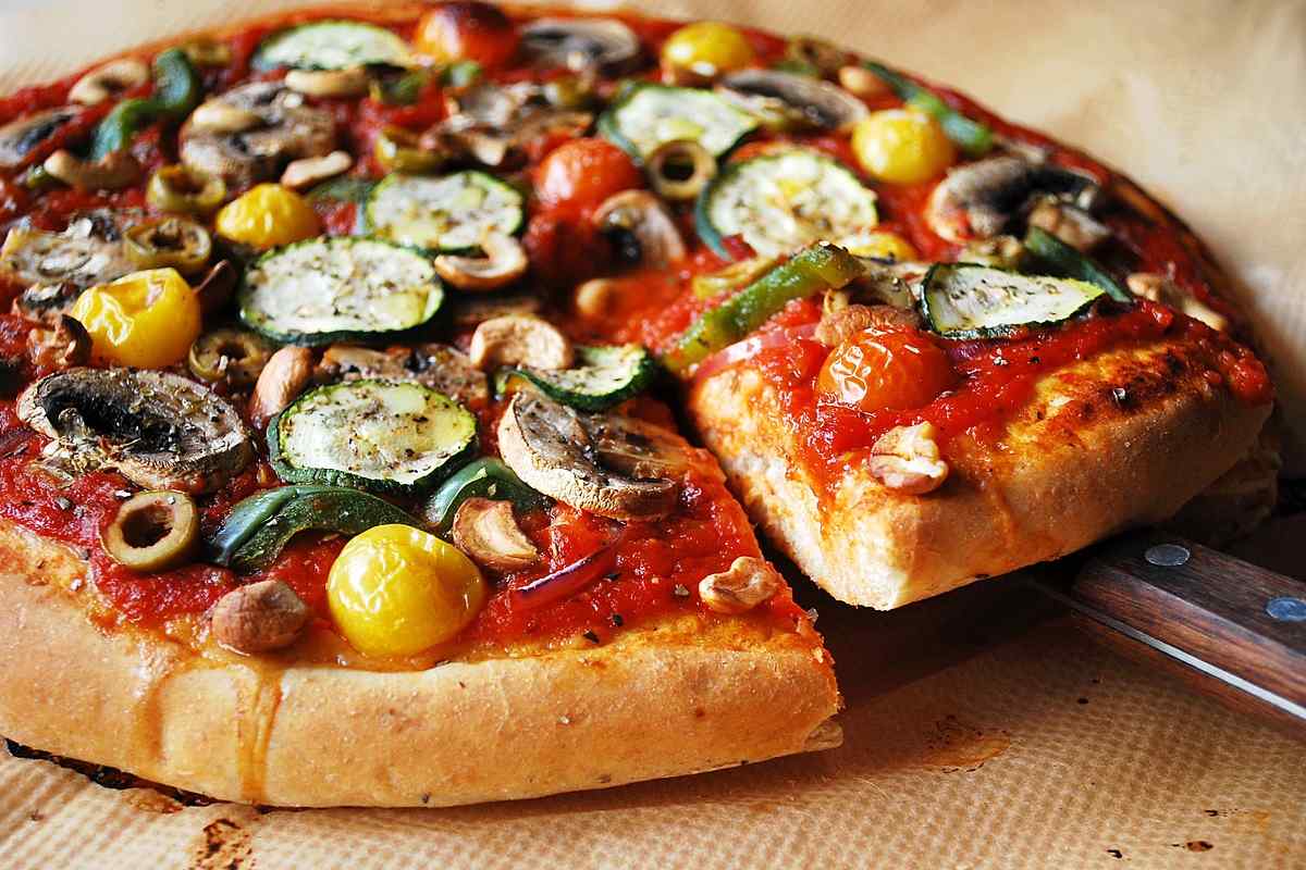 Як зробити смачну вегетаріанську піцу
