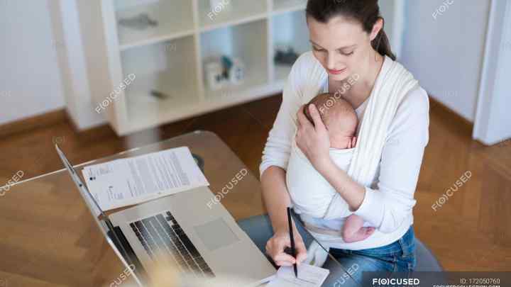 Як прописати новонароджену дитину в квартиру через інтернет