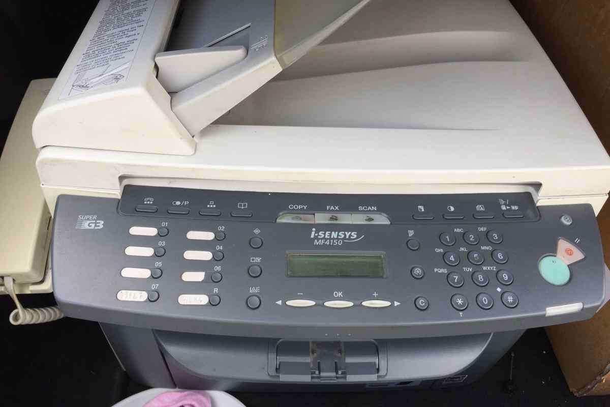 Як налаштувати факс в МФУ