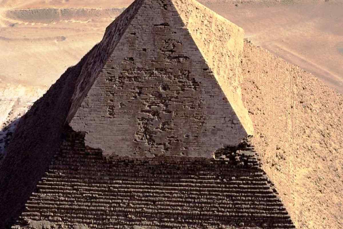 Як побудувати статеву піраміду?