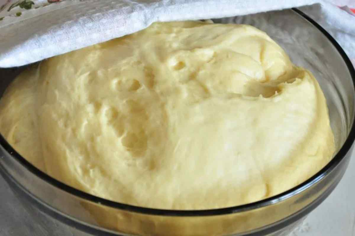 Рецепт тесту з сухими дріжджами для випічки пирогів