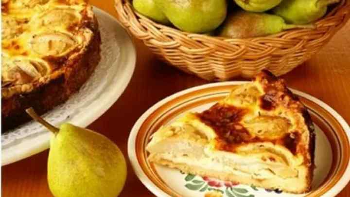 Як приготувати пиріг з яблуками і лимоном