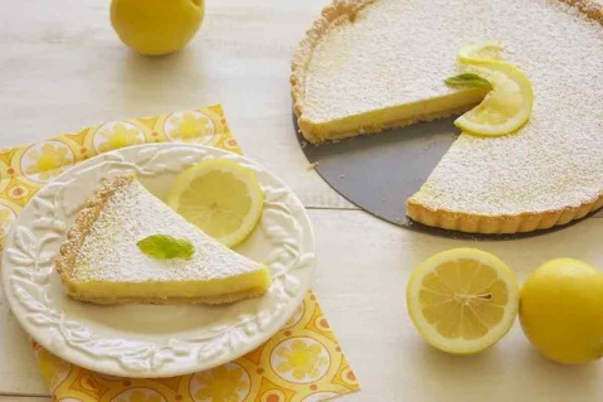 Лимонний пиріг з мигдалем