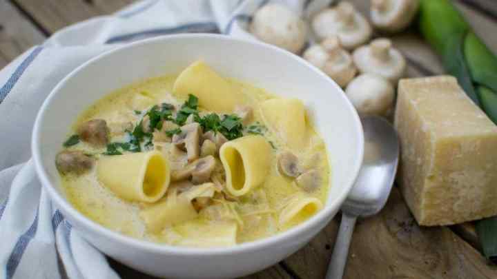 Як приготувати густий суп з фасіллю і макаронами