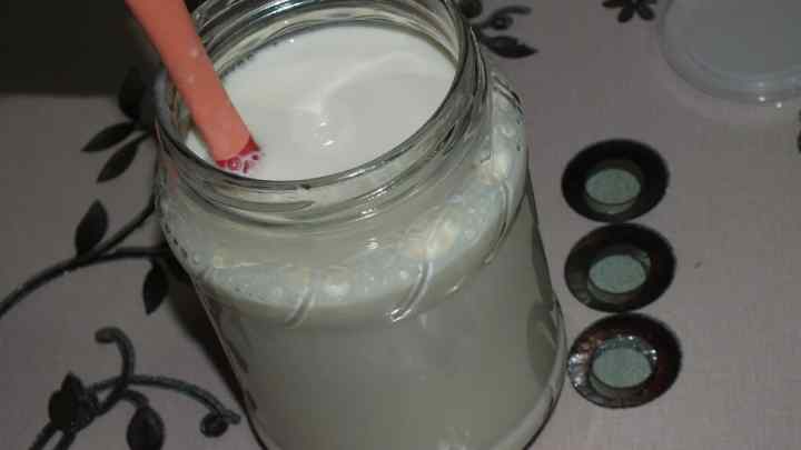 Як приготувати йогурт у термосі