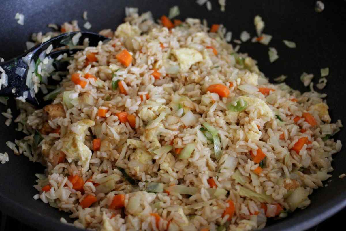 Як зробити овочеву суміш з рисом