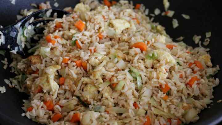 Як зробити овочеву суміш з рисом