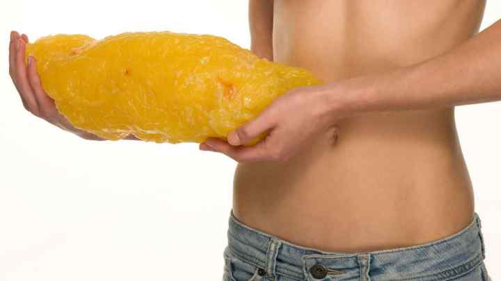 Як відкачати жир на животі