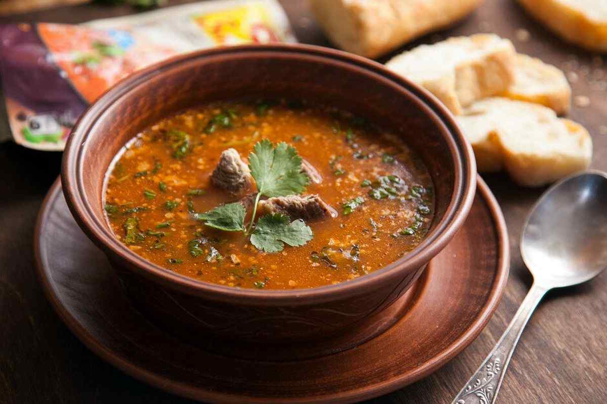 Як зварити суп-харчо за грузинським рецептом