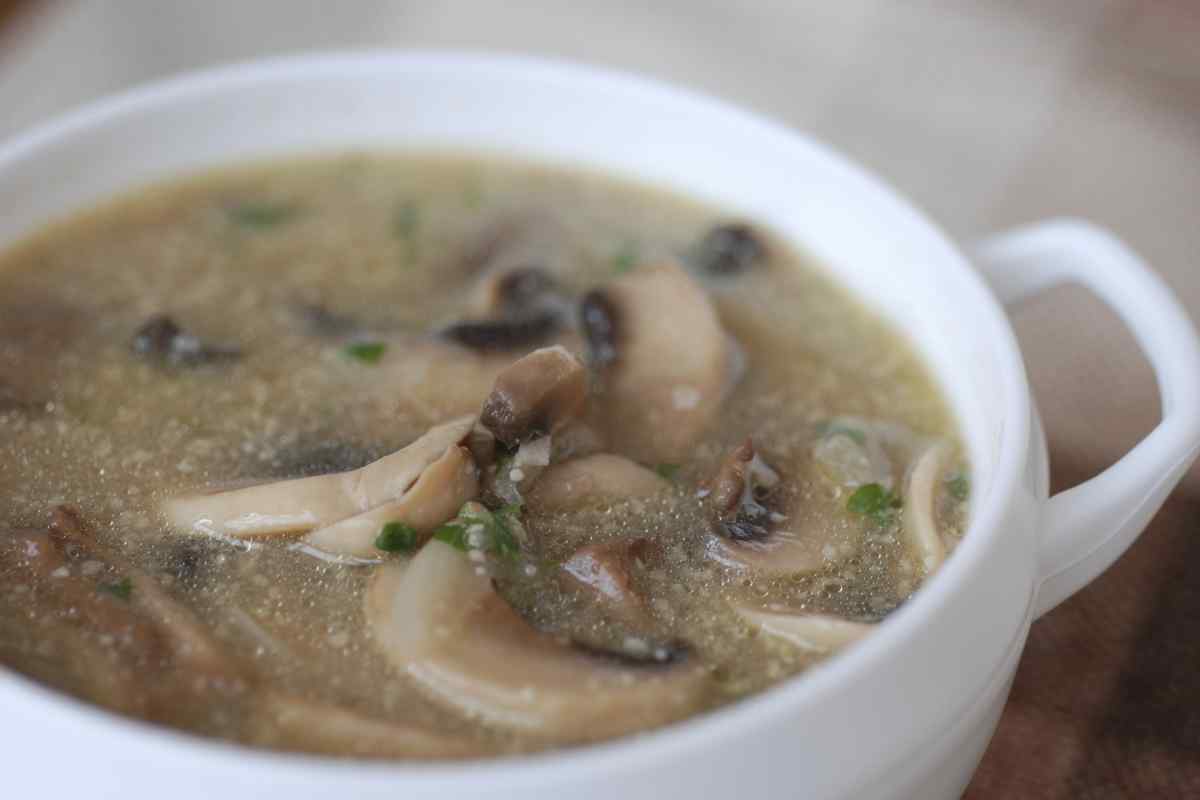 Рецепти приготування супу із сухих грибів