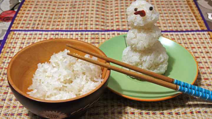 Як готувати страви з рисового паперу