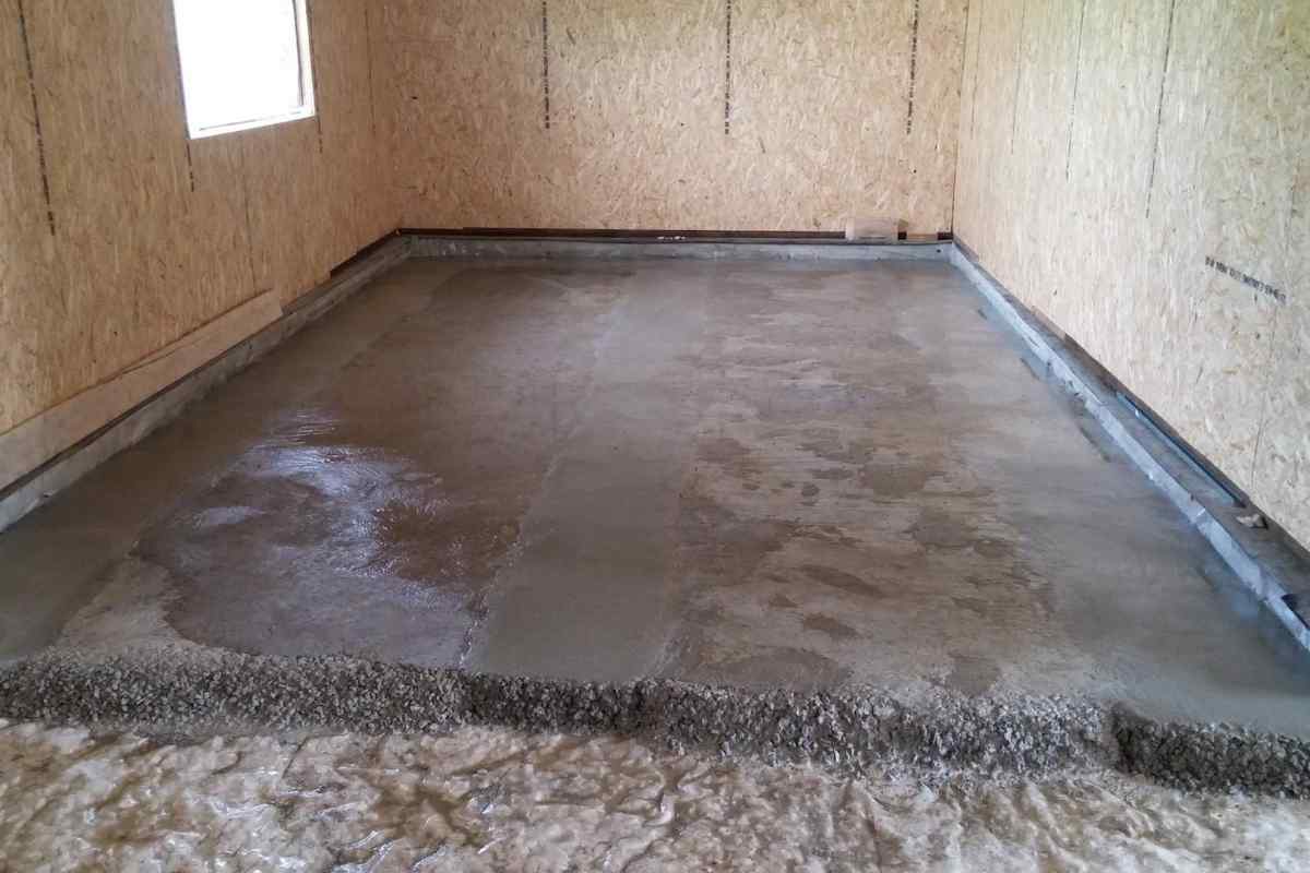 Як зробити бетонну підлогу будинку