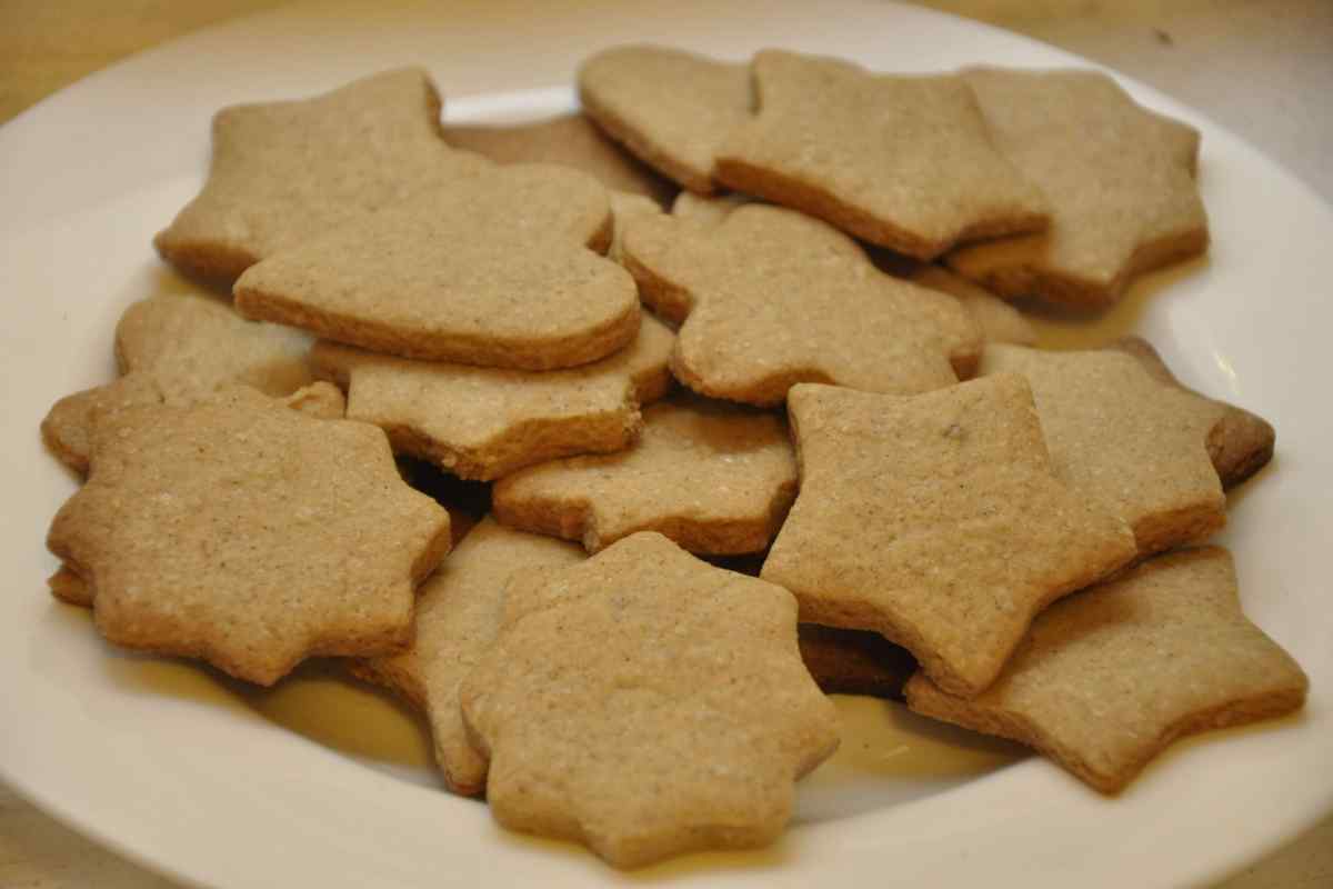 Як приготувати просте імбирне печиво