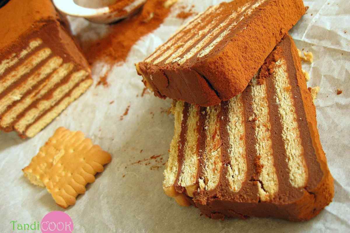 Як швидко зробити смачний торт з печива: два оригінальні та прості рецепти