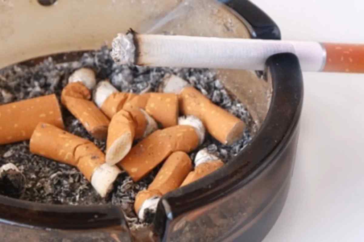 Як позбутися тютюнового диму
