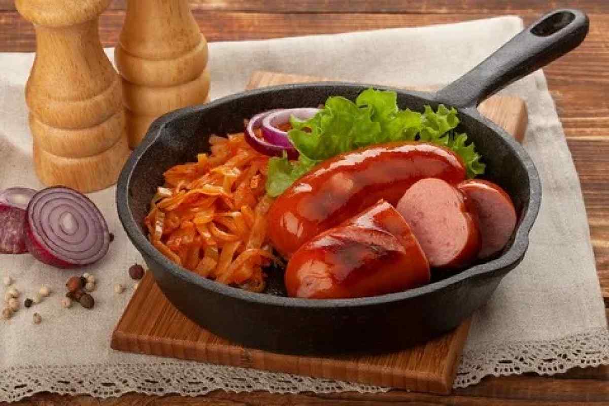 Які страви приготувати з ковбаси
