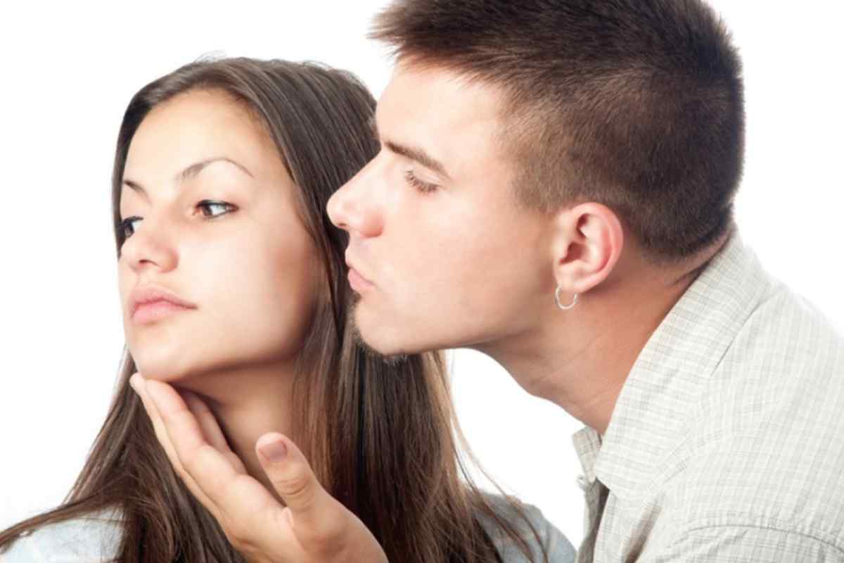 Як запропонувати дівчині зустрічатися, щоб вона не відмовила