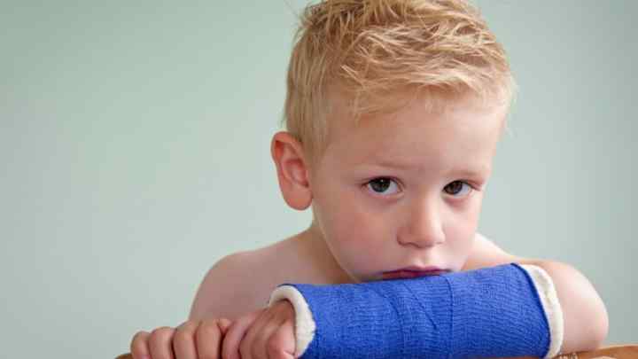Що робити, якщо дитина отримала травму в дитячому садку