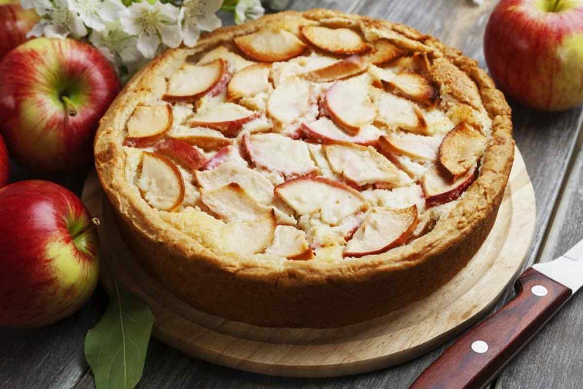 Як приготувати мініатюрні яблучні пироги
