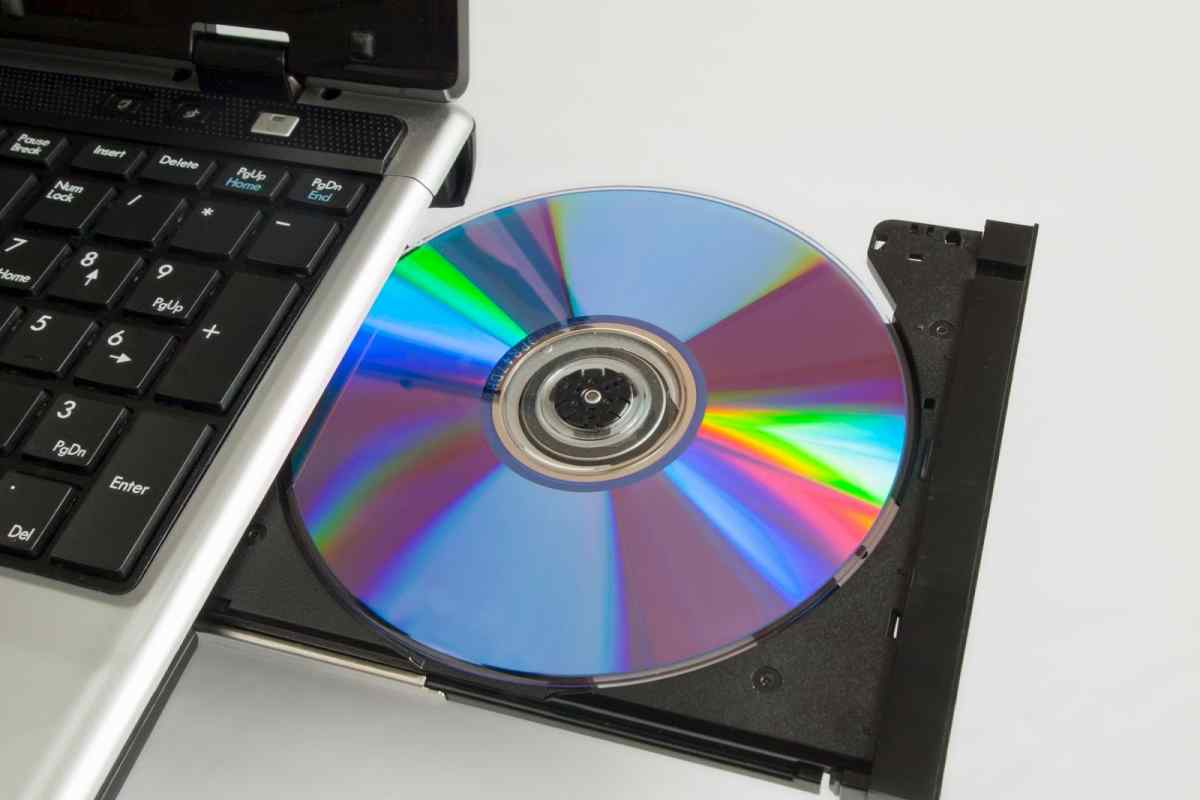 Як скинути фільм на диск