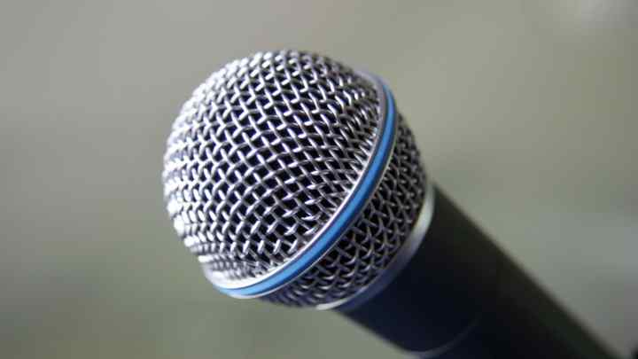 Як увімкнути вбудований мікрофон