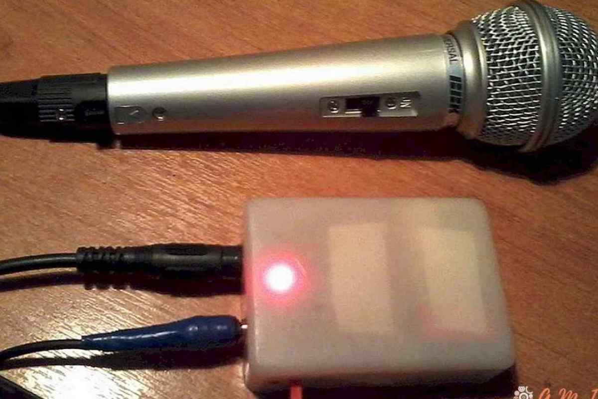 Як підключити два мікрофони