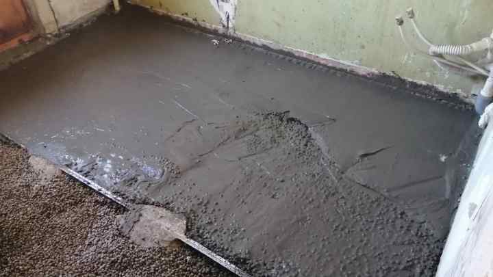 Як залити бетонну стяжку