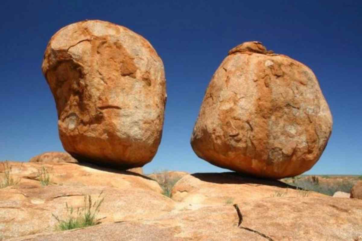 Як з 'являються камені в природі