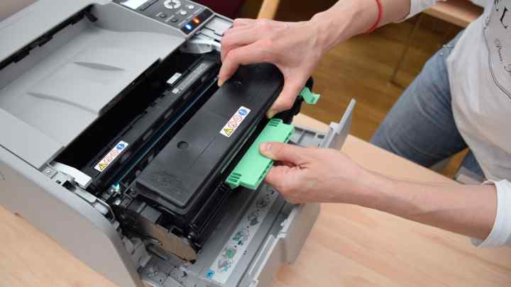 Як очистити картридж струменевого принтера