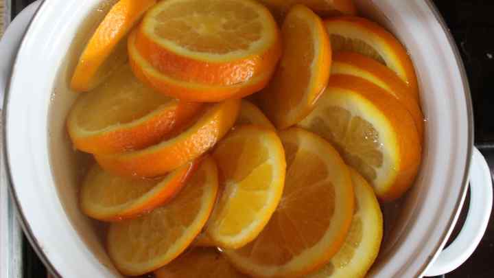 Пікантний рис з апельсинами