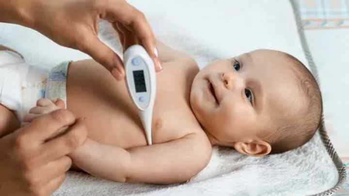 Температура у новонароджених дітей: норма і патологія