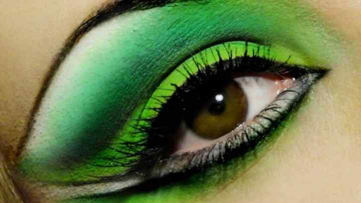Зелені тіні для зелених очей. Які тіні підходять для зелених очей? Макіяж із зеленими тінями для зелених очей