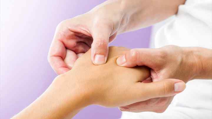 Лікування клацання пальця: причини, методи лікування, профілактика