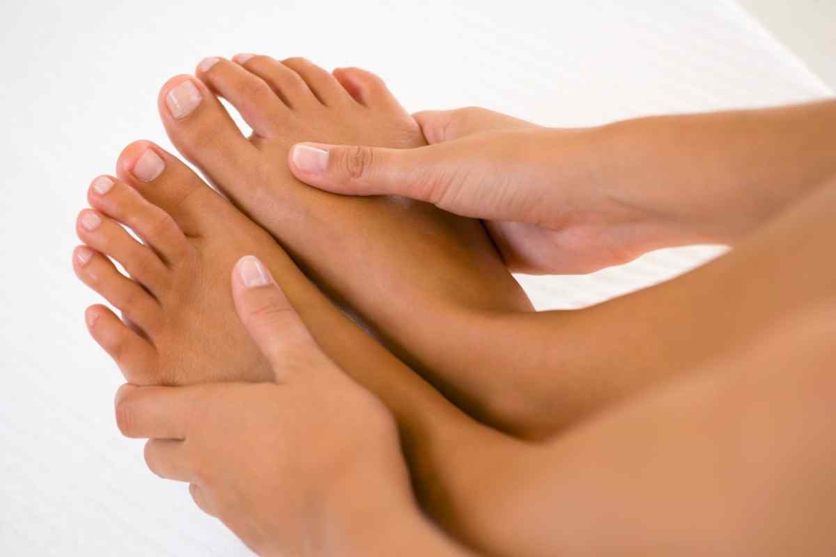Зрослися пальці на ногах: причини та лікування
