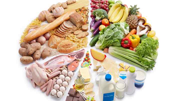 Харчування при грудному вигодовуванні: раціон і корисні продукти