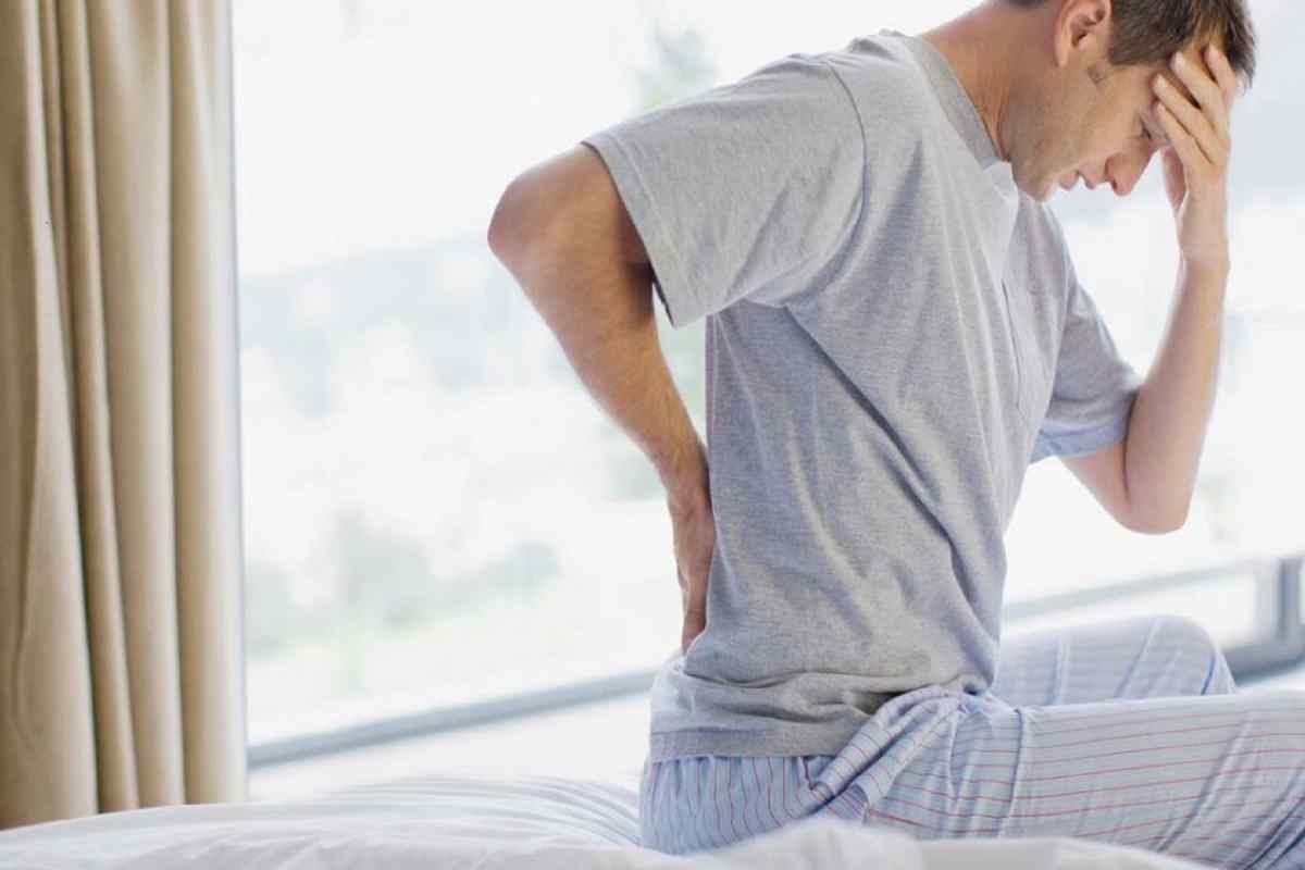 Болі в сечовому міхурі у чоловіків: опис, причини та особливості лікування