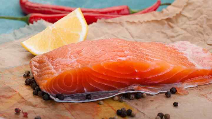 Найкорисніша морська риба - норвезька сьомга - урізноманітнює ваше меню