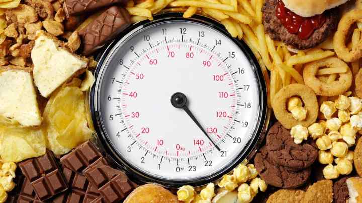 Чи можна вважати зефір, калорійність якого перевищує 300 ккал, дієтичним продуктом?