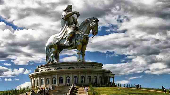 Монгольська імперія та її засновник