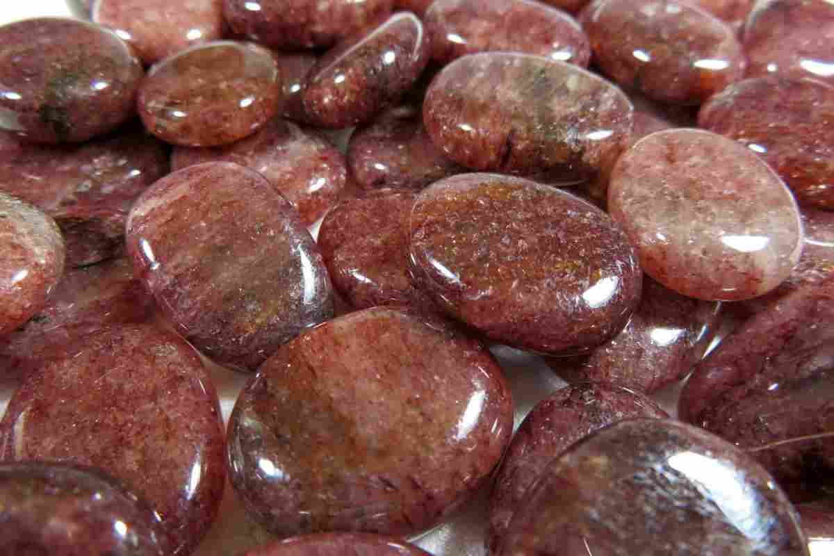 Авантюрін - чарівні властивості чарівного каменю
