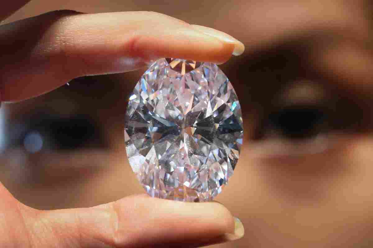 Як почистити діамант