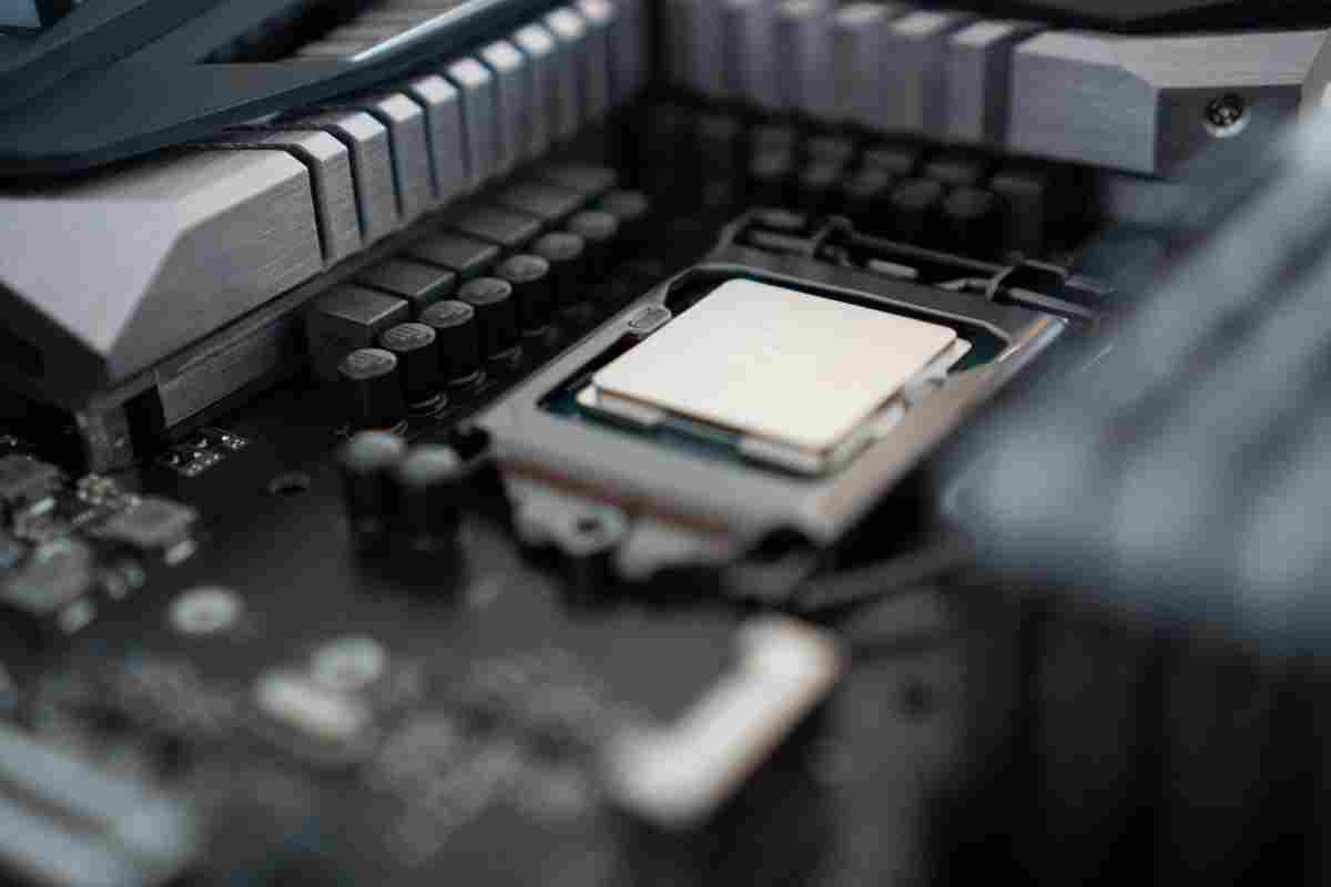 Запасіться терпінням: 10-нм процесорів Intel для десктопів не буде до 2022 року