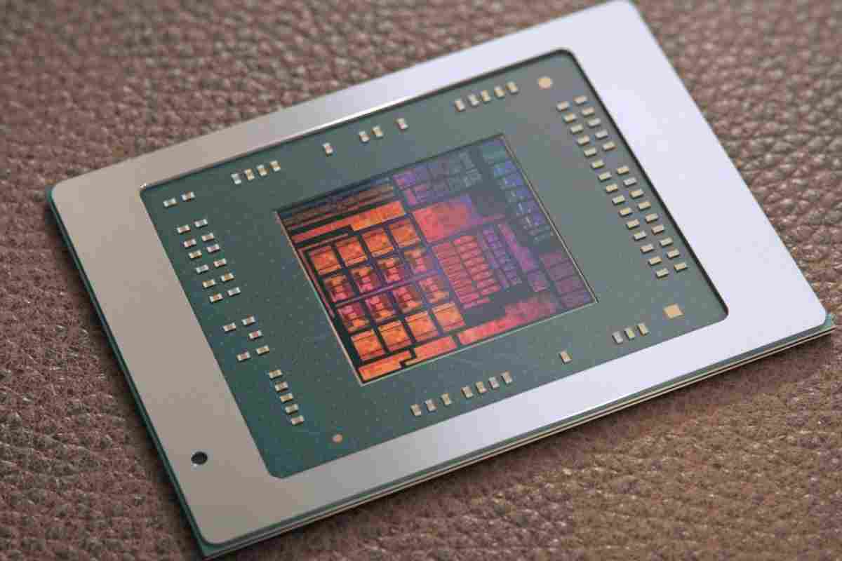 AMD готує флагманський мобільний процесор Ryzen 9 4900U