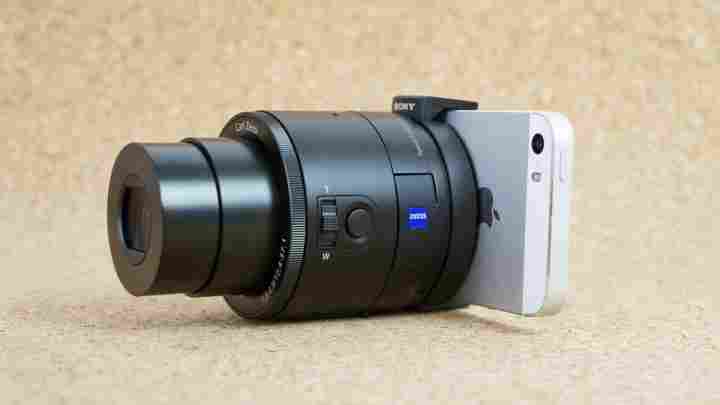 Камери-об'єктиви Sony QX10/QX100 отримають підтримку Full HD та інші оновлення