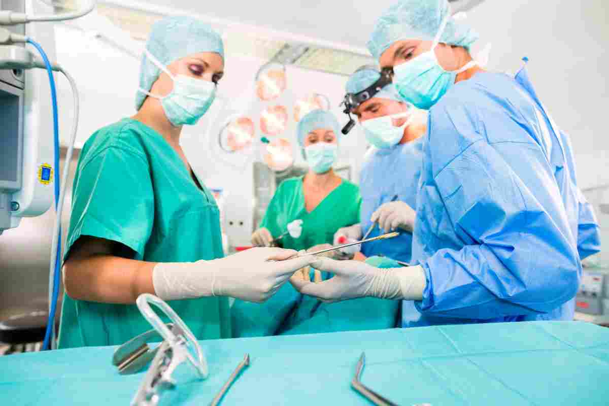 Подовження ніг - безопераційні способи та сучасні хірургічні методи