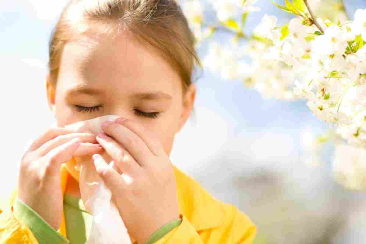 Алергія на мед - чому і як виявляється реакція?